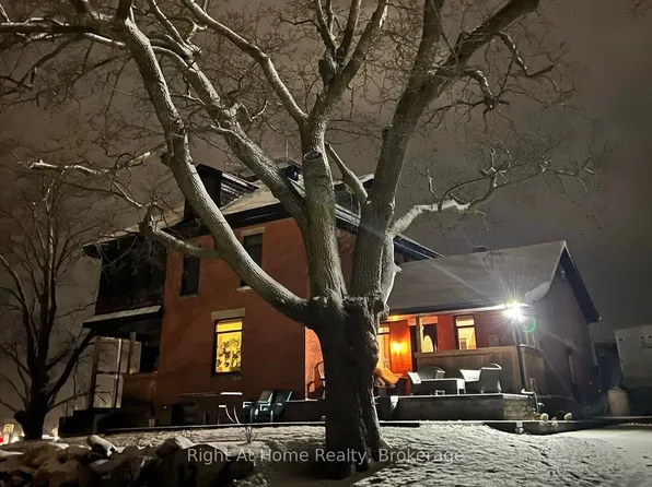 12 Erinville Dr, Erin, ON N0B 1T0