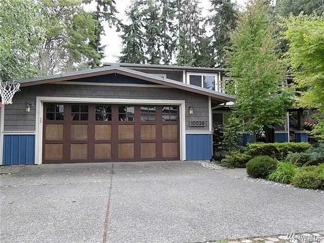 1st image of 10039 NE 28th Pl