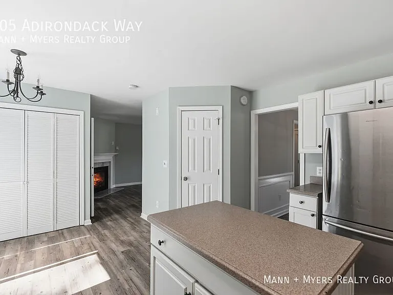 305 Adirondack Way — Photo 22