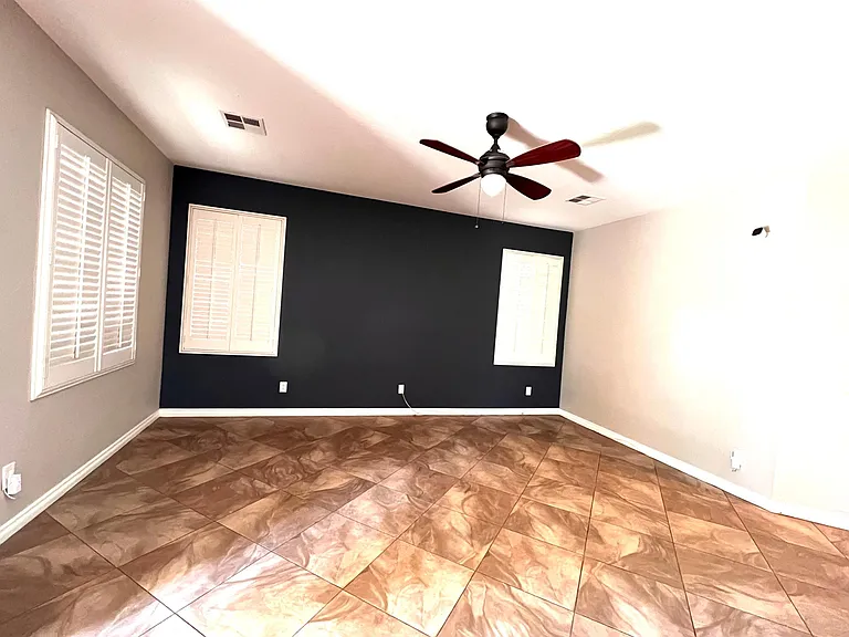 4601 W Donner Dr — Photo 5