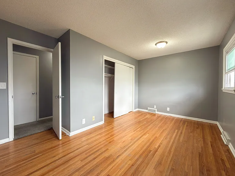 5029 Arbor Cir — Photo 12