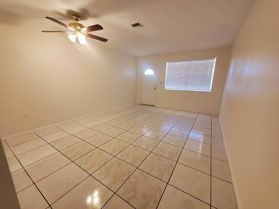 1st image of 7211 Venetian St #8