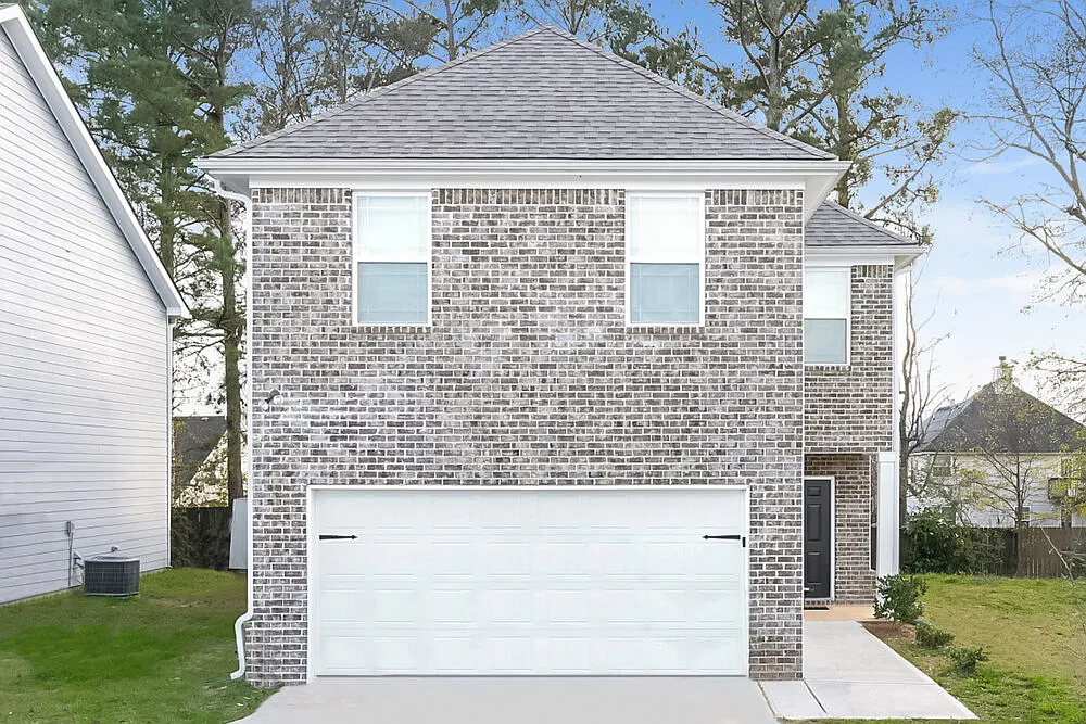 4 bed, 2.5 bath, 1940 sqft, $2,030 — Photo 1