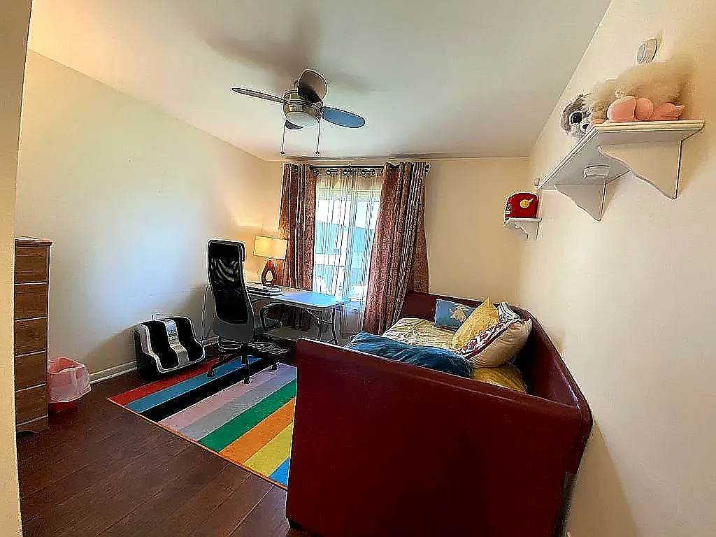 3 bed, 2.5 bath, 1844 sqft, $3,500 — Photo 4