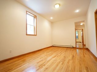 191 22nd St #1B, Brooklyn, NY 11232