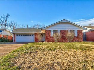 107 Eberle Dr, Moore, OK 73160