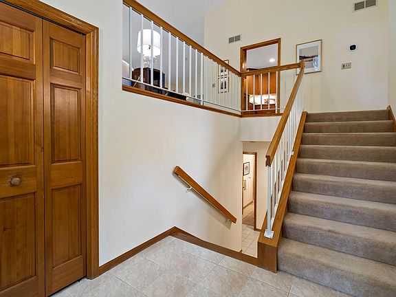 3rd image of 14471 Stewart Ln