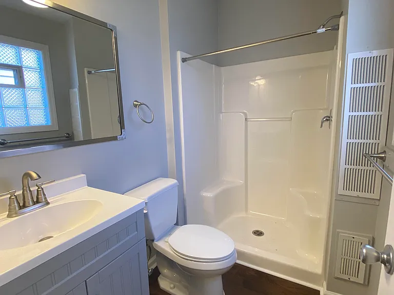 1715 Mary St — Photo 10