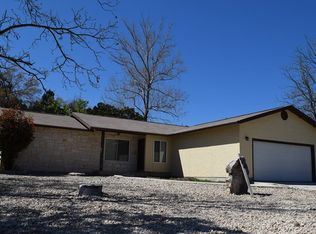 601 Main St, Ingram, TX 78025