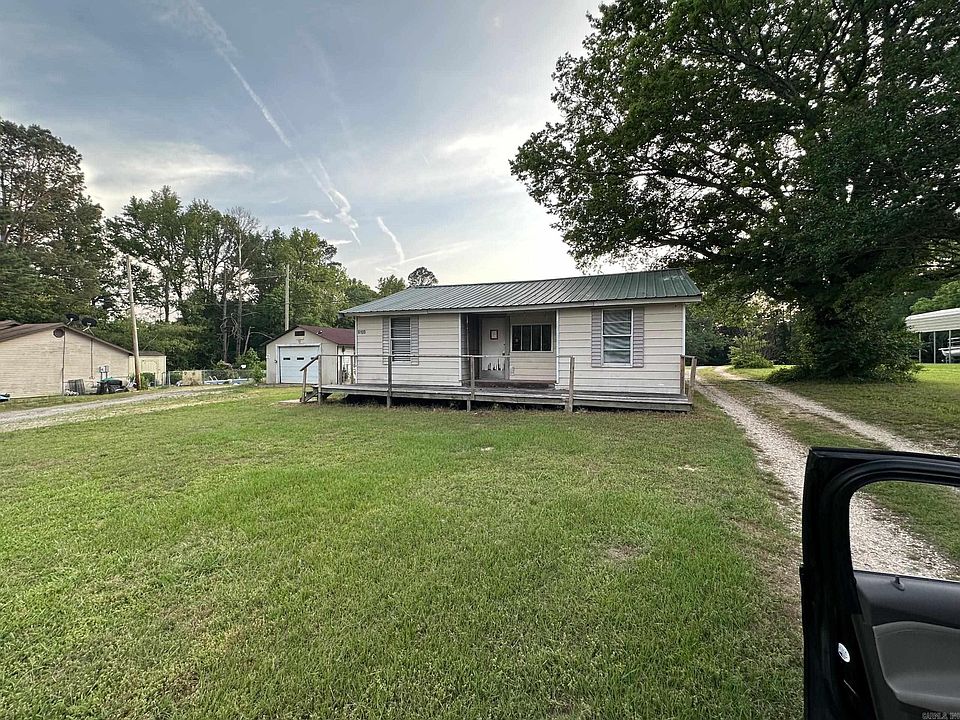 1st image of 6105 Point View Rd