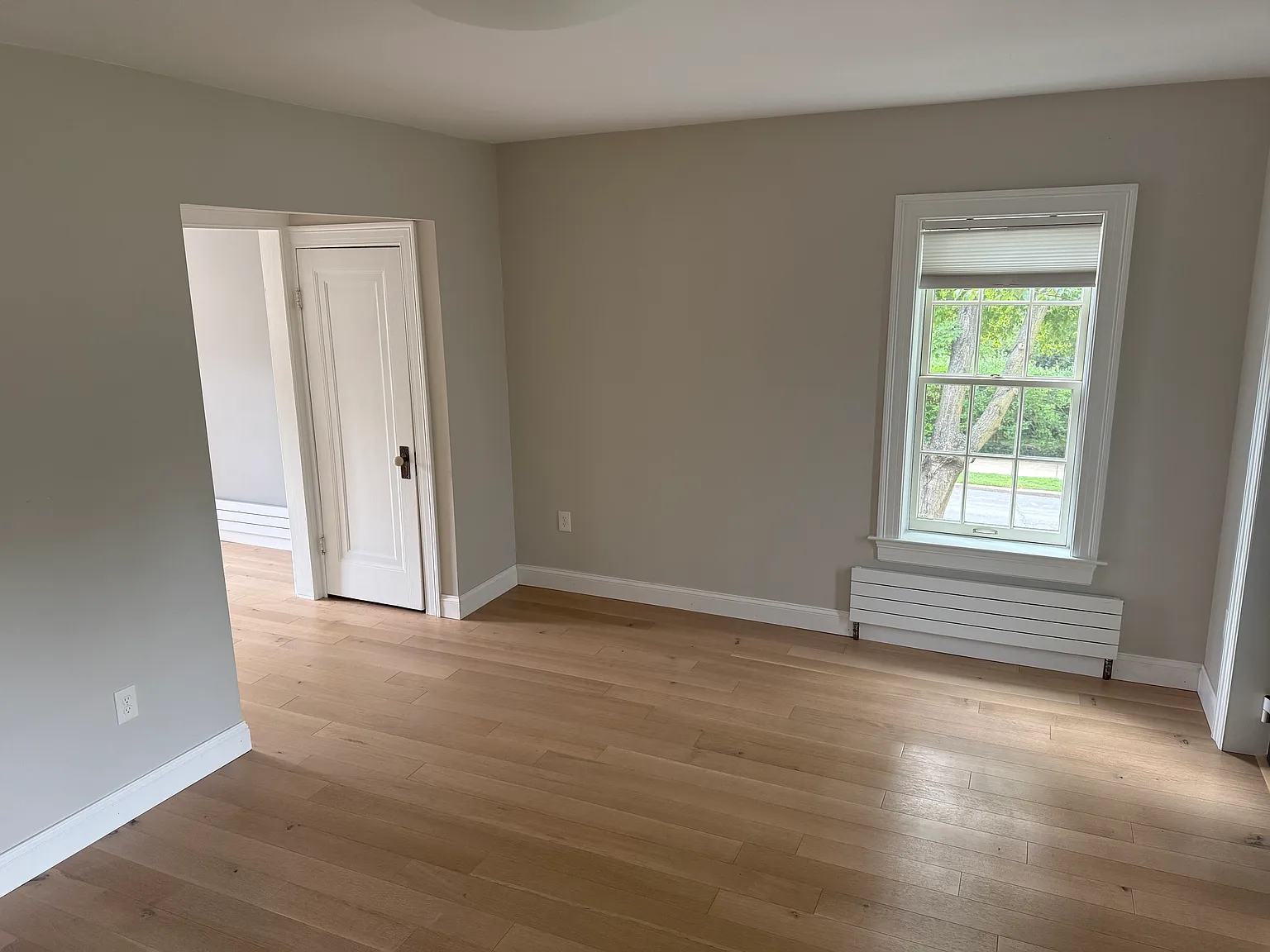 2 bed, 1558 sqft, $5,500 — Photo 3