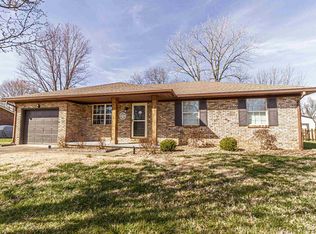 2833 Coal Mine Rd, Newburgh, IN 47630