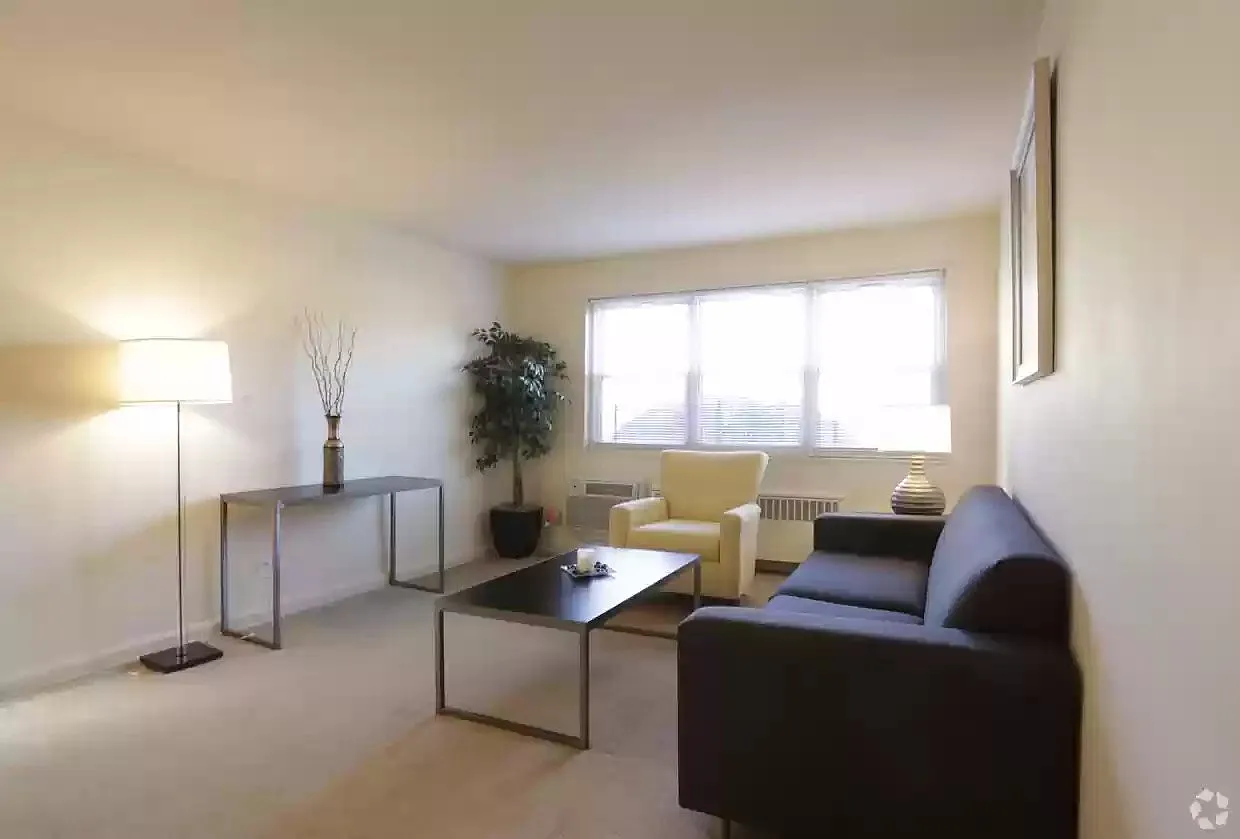 1 bed, 1.0 bath, $2,655 — Photo 1