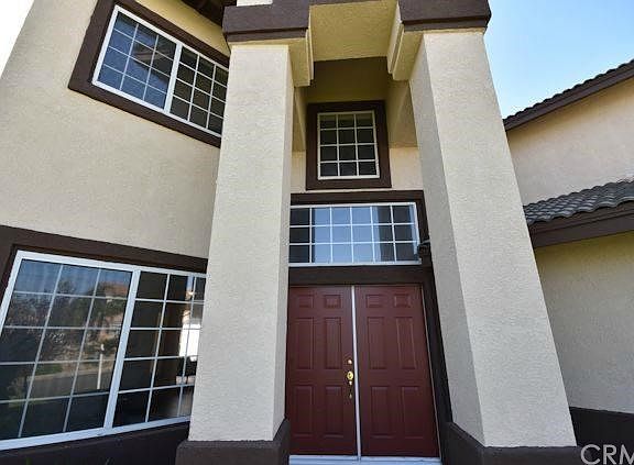 3rd image of 4924 Edmonton Dr