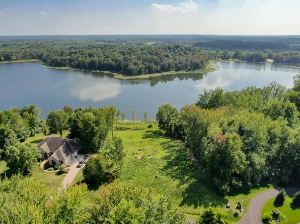 40863 Aslans Run, Paw Paw, MI 49079