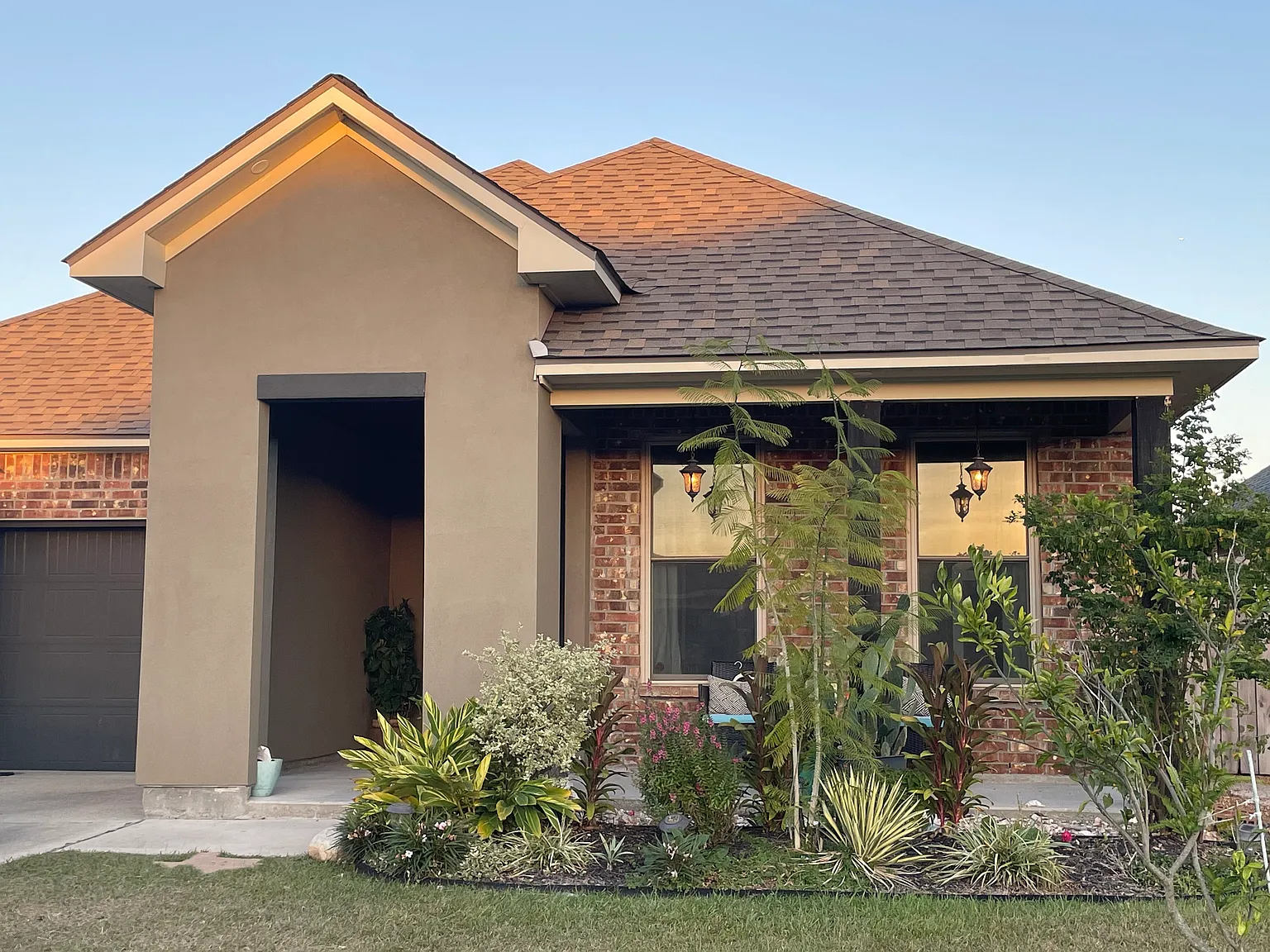 4 bed, 1768 sqft, $2,595 — Photo 3