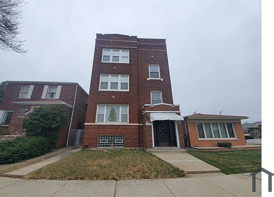 1st image of 9904 S Forest Ave APT 3