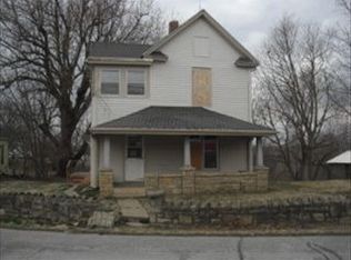 4506 Maxwell Rd, Saint Joseph, MO 64505