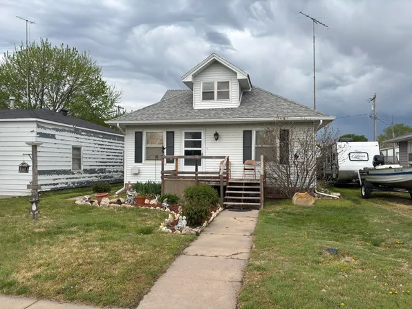 220 N Main St, Otis, KS 67565
