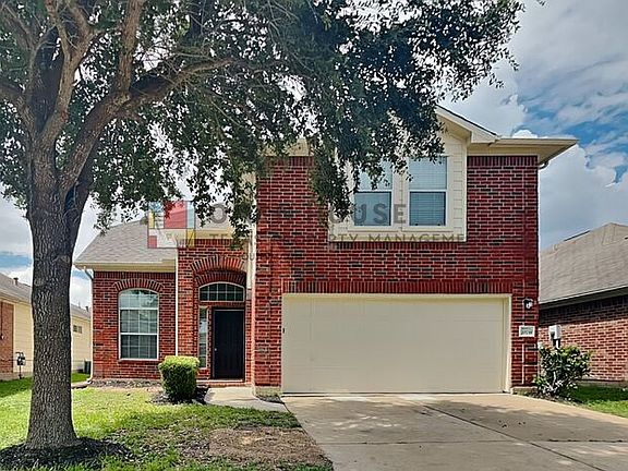 2nd image of 20738 Pine Rain Ct