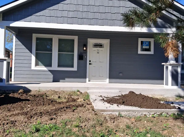 1639 SW Central Park Ave, Topeka, KS 66604