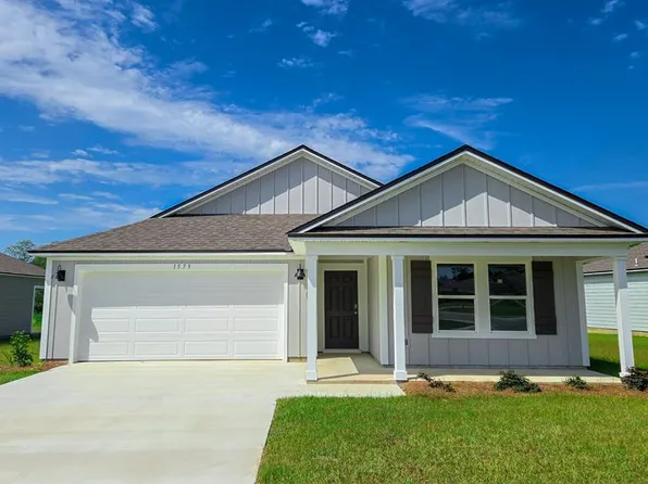 1573 Beverly Ln, Hahira, GA 31632