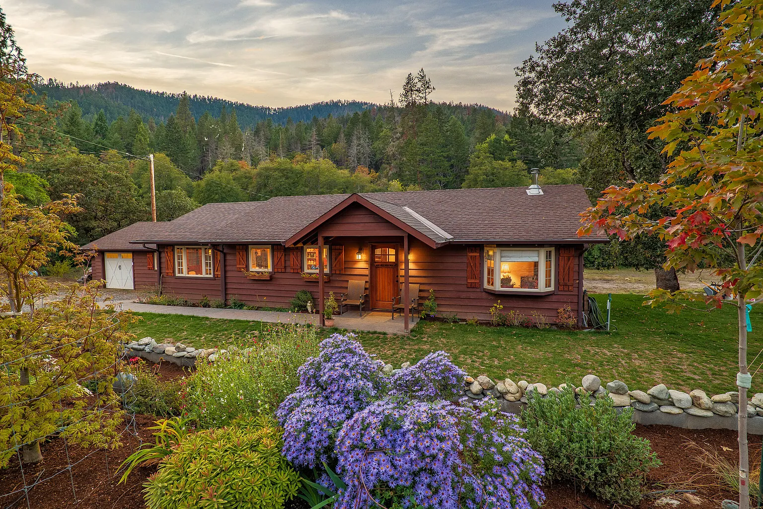 3732/3786 Little Applegate Rd photo 1