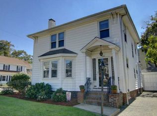 293 Hillside Ave, Pawtucket, RI 02860