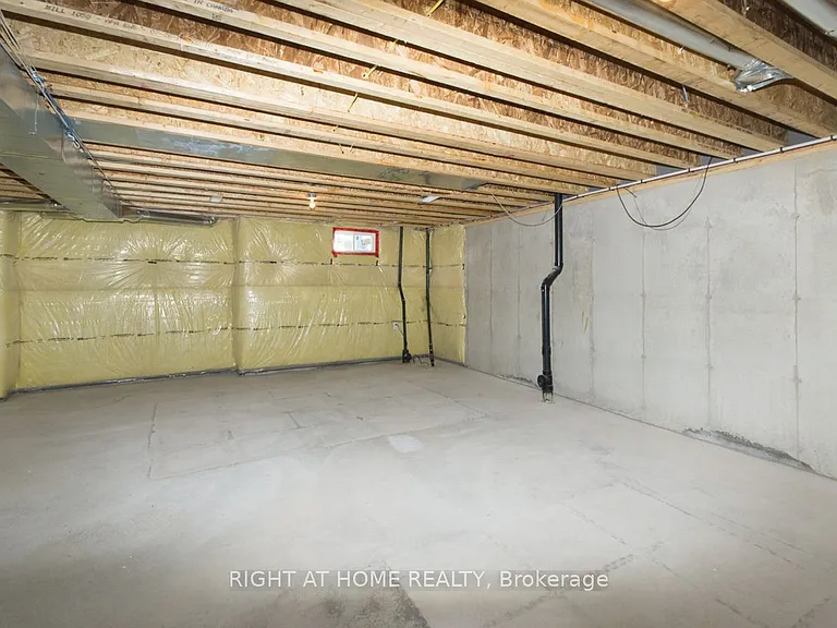 3053 Janice Dr — Photo 17