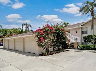 352 Bay Forest Dr APT 203, Naples, FL 34110