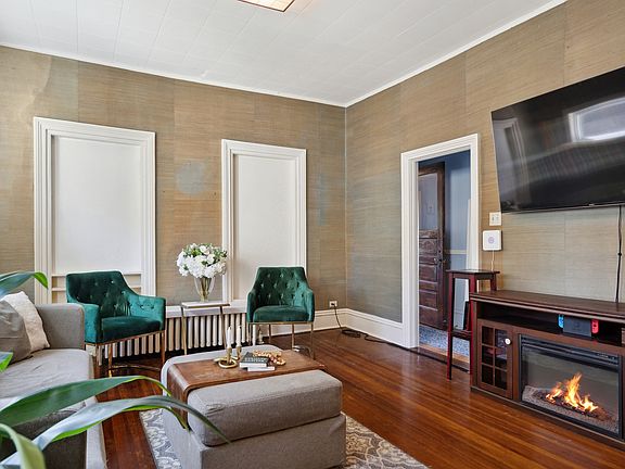 3rd image of 1501 Ashland Ave