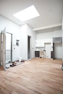 Rented by Lofts and Flats LLC | media 65