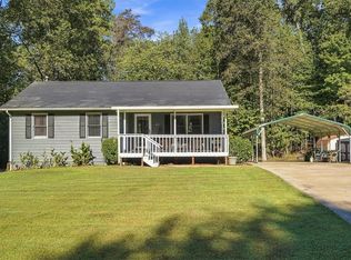 211 Cedar Ridge Dr, Westminster, SC 29693