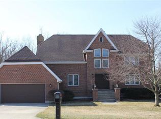 2720 Pine Valley Ct, Dayton, OH