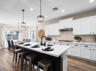 2664 E Lodgepole Dr, Gilbert, AZ 85298