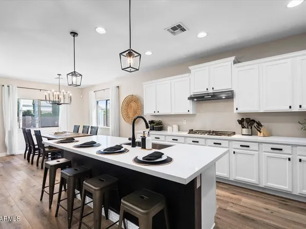 2664 E LODGEPOLE Drive, Gilbert, AZ 85298