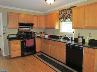 13 Ridge Run Rd, Sellersville, PA 18960