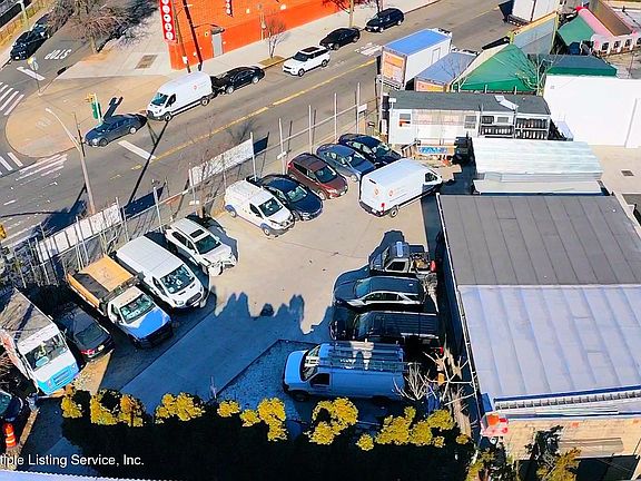 2nd image of 4919 20th Ave