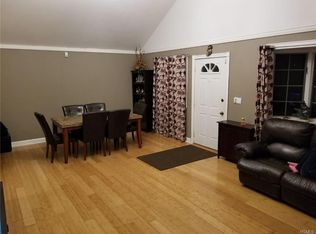 16 Yonkers Pl, Patterson, NY 12563