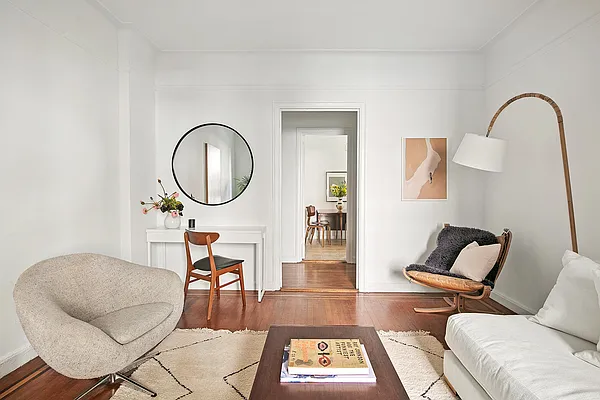 Sold by Compass | media 7