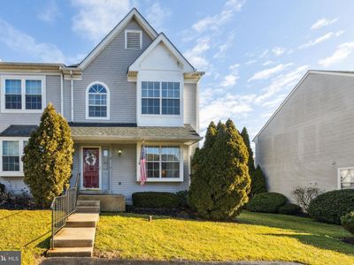 8 Eusden Dr, Aston, PA, 19014