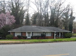 1721 Brewer Blvd SW, Atlanta, GA