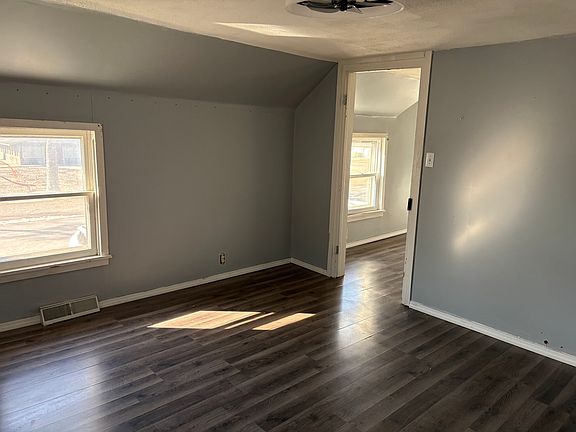 5th image of 207 N Webster St #B