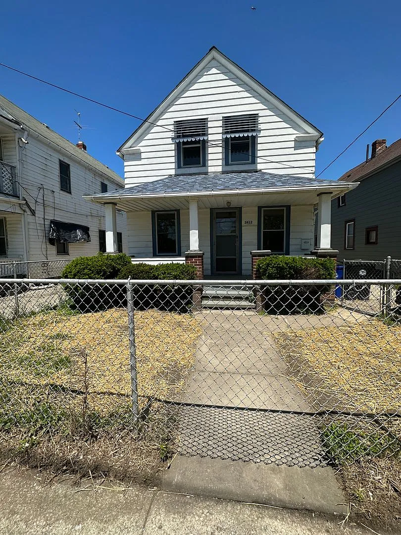 Tremont Area 4 Bedroom 2 Bath — Photo 1