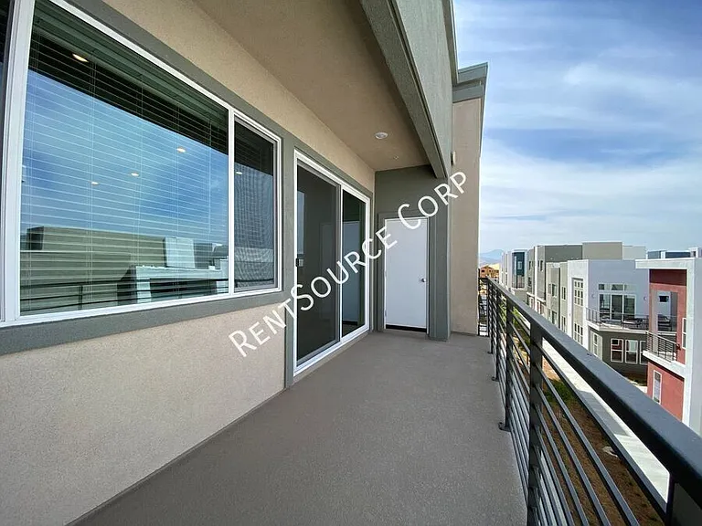 26955 W Prospector Rd #305 — Photo 8