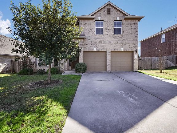 2nd image of 204 Tulip Trail Bnd