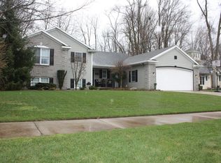 2716 Danton Dr SW, Wyoming, MI 49519