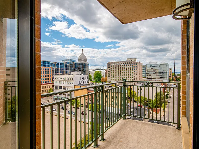 The Madison Mark — Photo 37