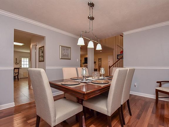 5th image of 10833 Spruce Dr S