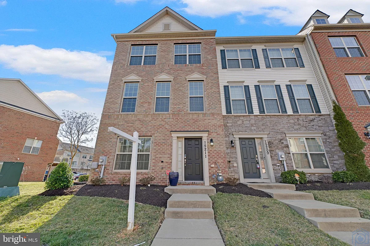 Building Photo - 15211 Lady Lauren Ln